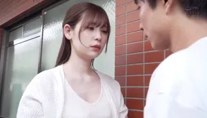 ông xã tẻ nhạt, vợ nhận ra cậu thanh niên nhà đối diện tốt hơn